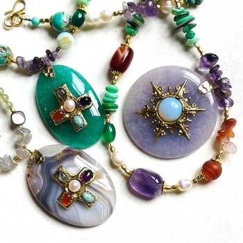 COLLIER VITRAIL