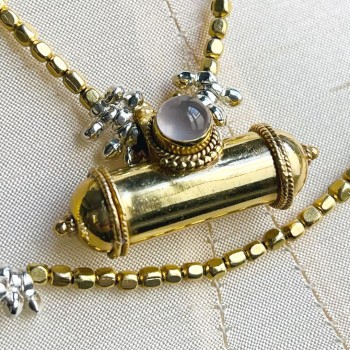 OPALE EYE NECKLACE