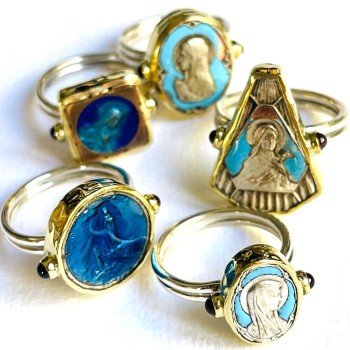 Bague Religieuse