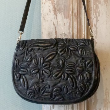 FLEUR BLACK